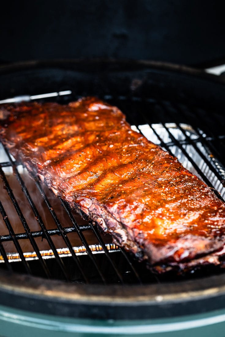 Smoked Sous Vide Ribs in big green egg smoker