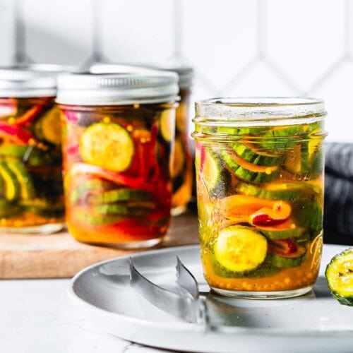 bread and butter pickles in jars horizontal