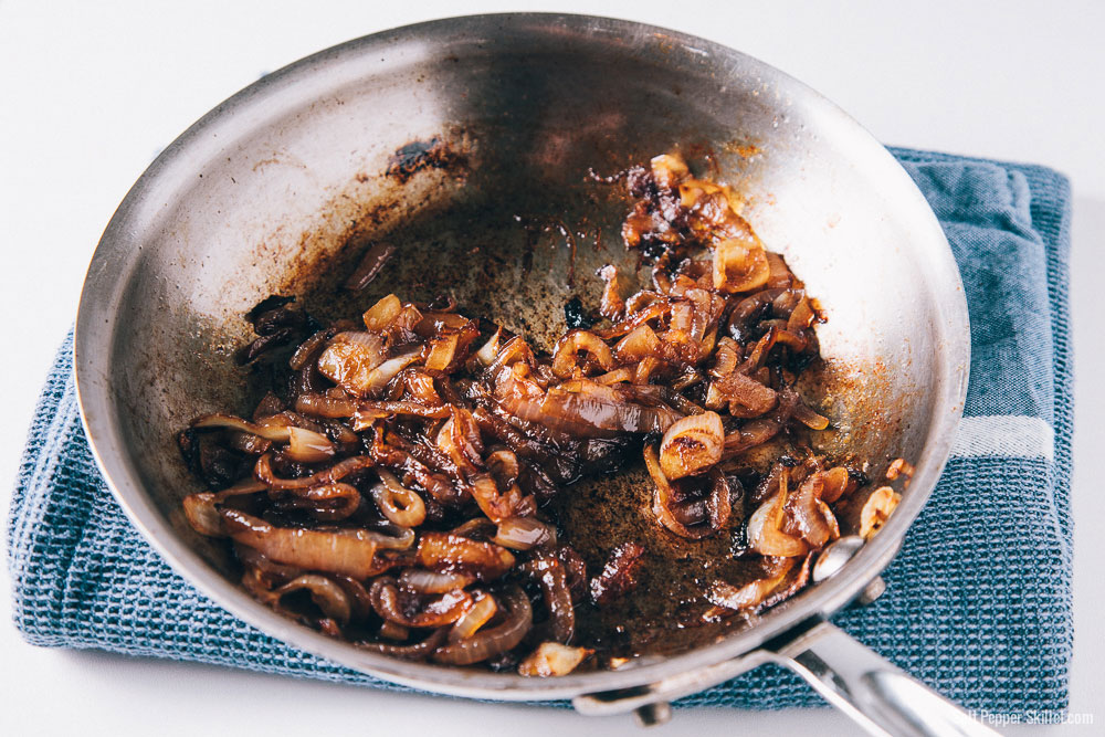 Caramelized Onions | SaltPepperSkillet.com