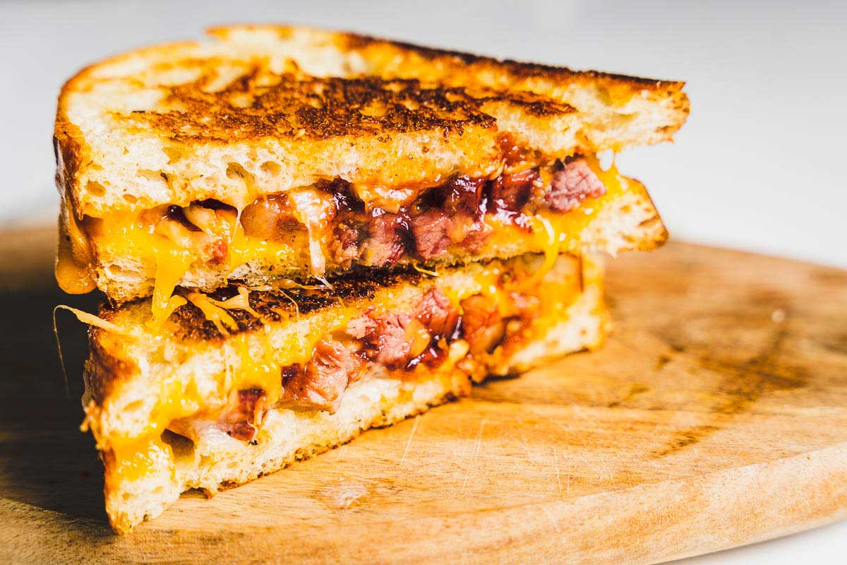 brisket grilled cheese sandwich horizontal 1