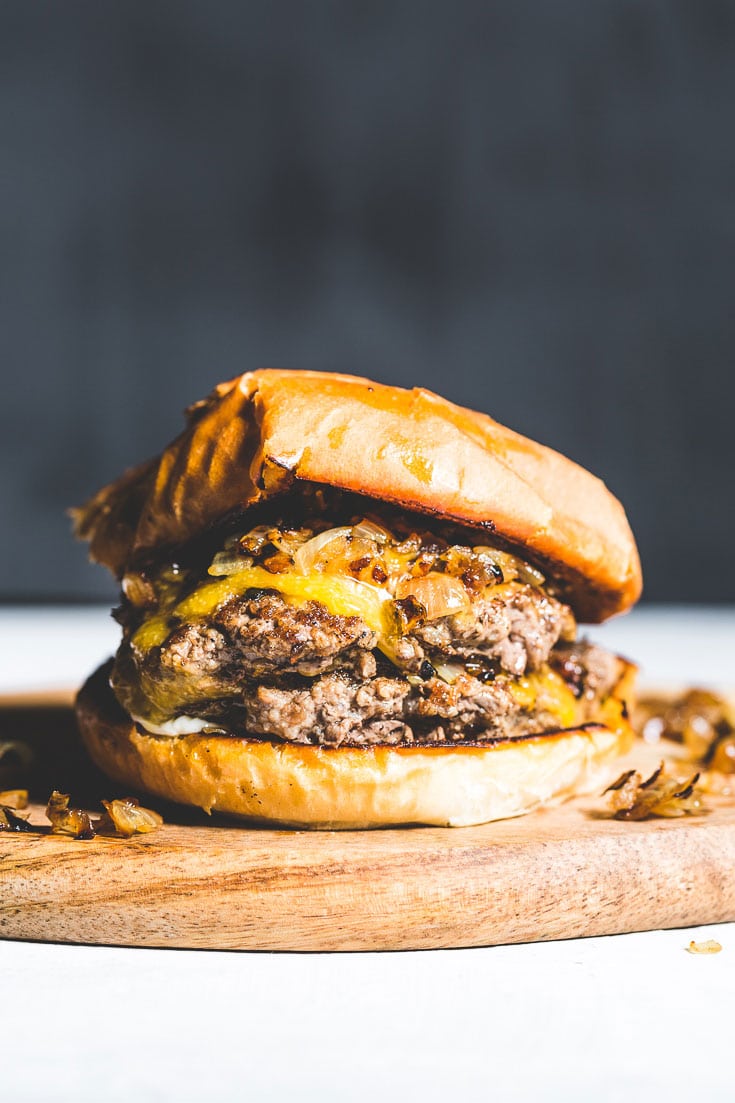 flat top cheeseburger vertical 1