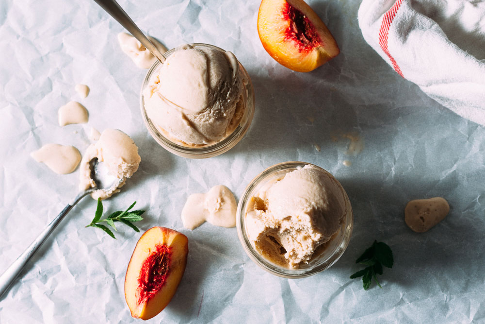 Grilled Peach-Bourbon Ice Cream Recipe
