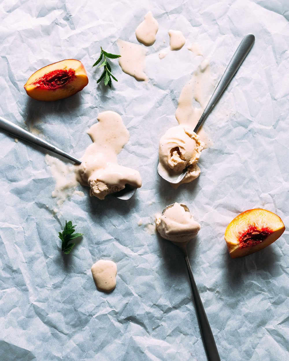 Grilled Peach-Bourbon Ice Cream Recipe