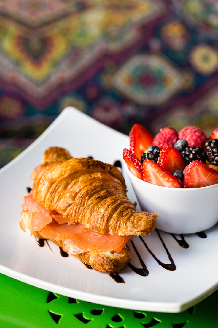 le parfait paris croissant smoked salmon