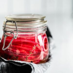 pickled red onions horizontal 1