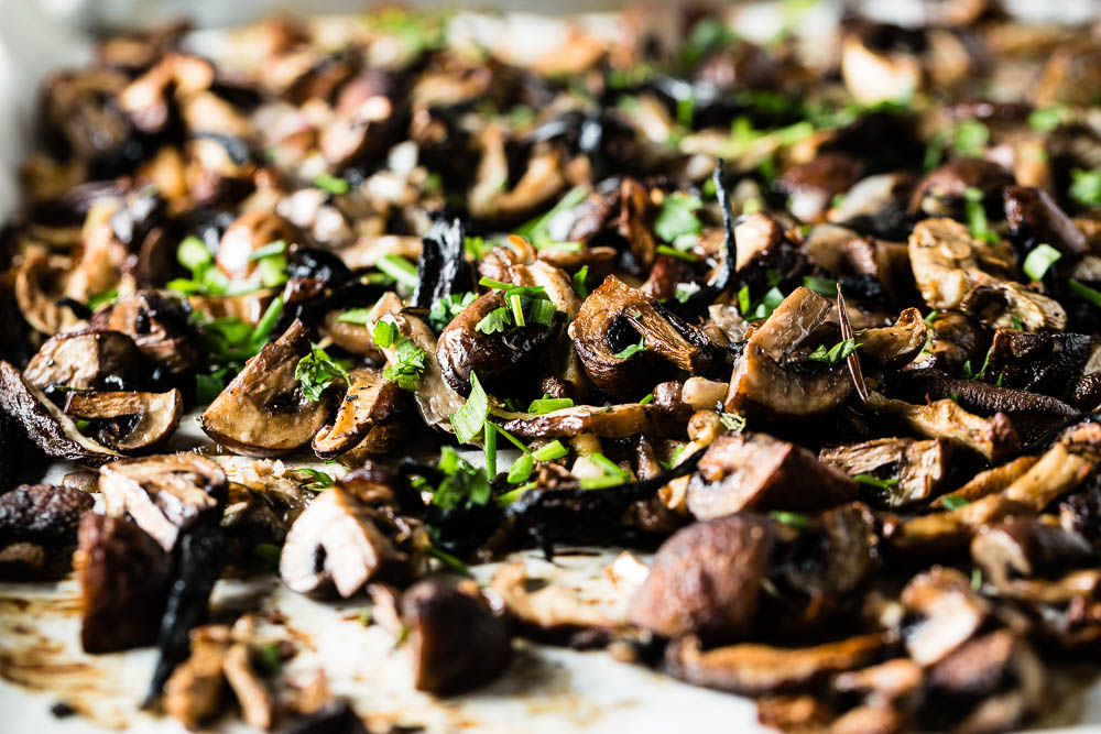 roasted mushrooms close up horizontal