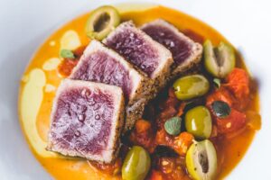 seared tuna with quick tomato and olive sauce