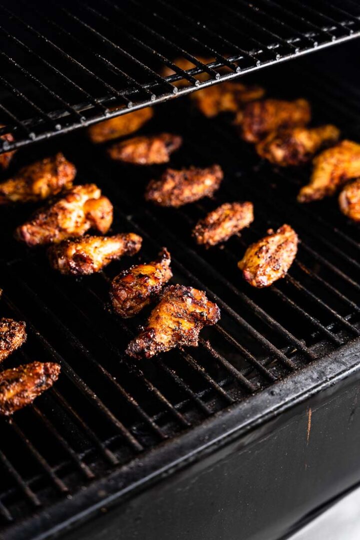 smoked chicken wings in smoker