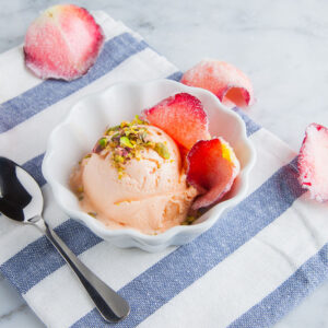 Vanilla Rose Ice Cream | SaltPepperSkillet.com